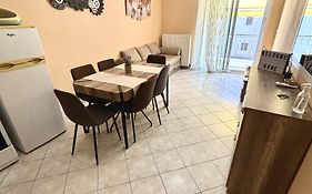 Mina Apartments Nea Kallikrateia