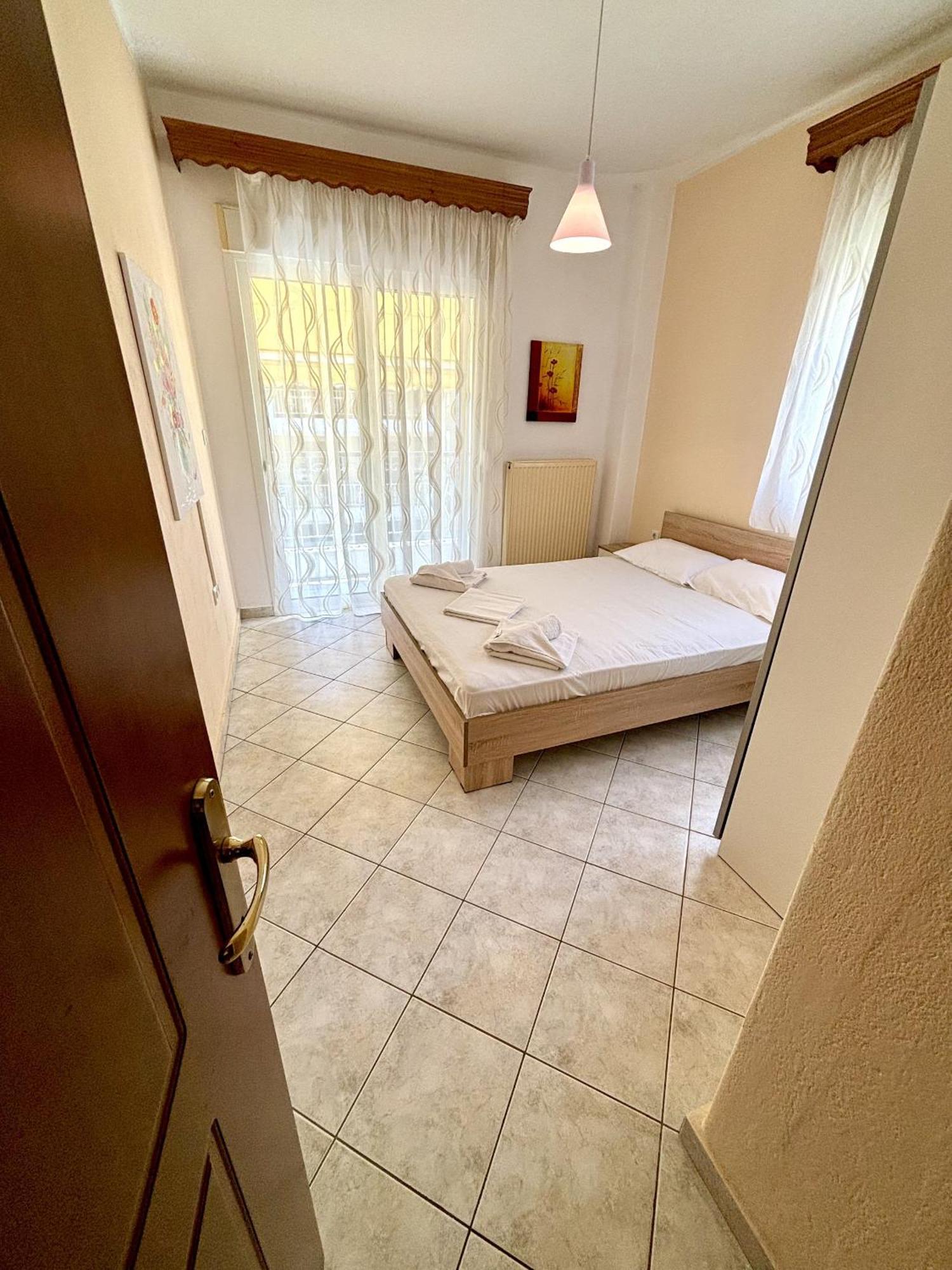 Mina Apartments Nea Kallikrateia Εξωτερικό φωτογραφία