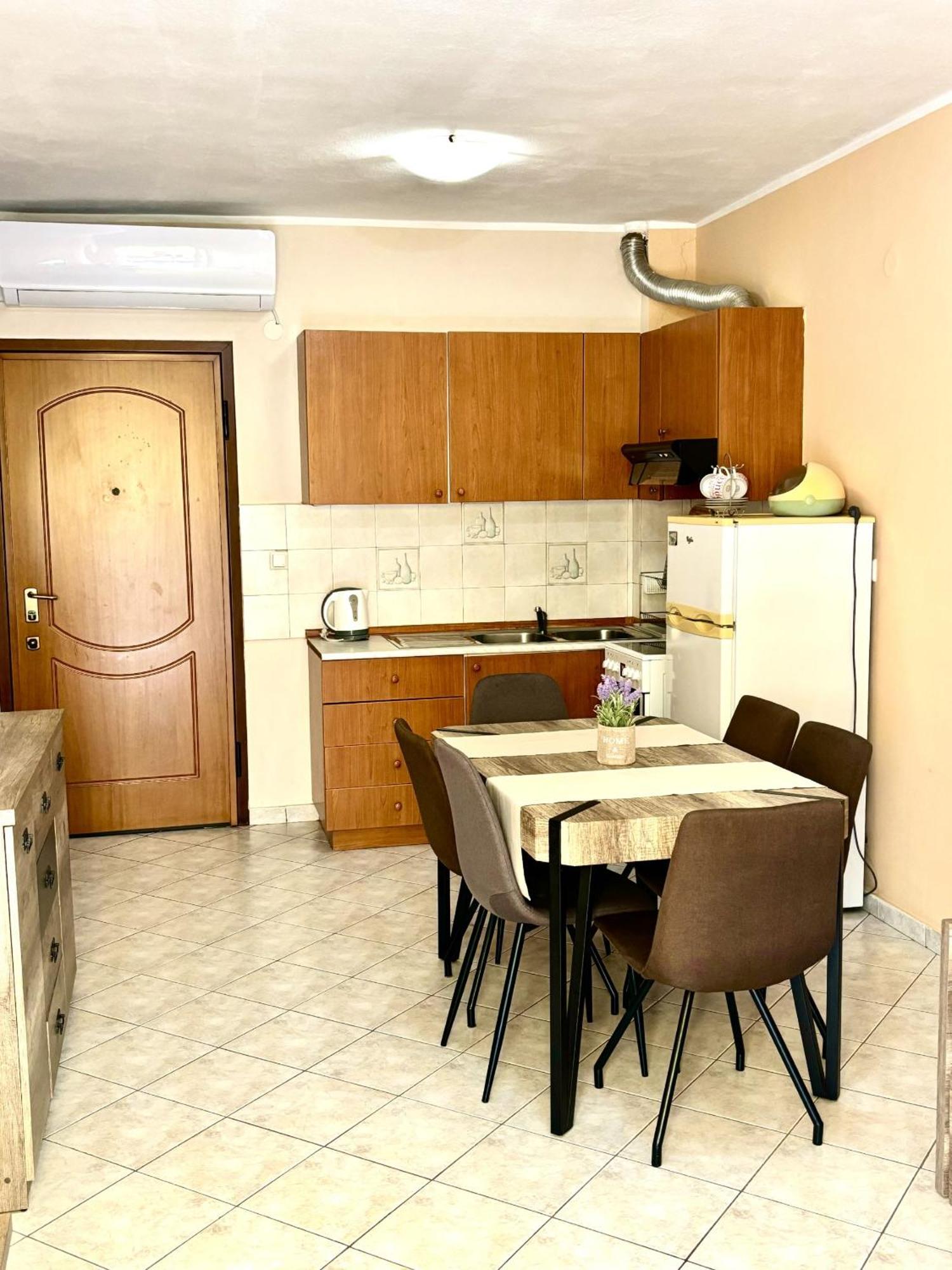 Mina Apartments Nea Kallikrateia Εξωτερικό φωτογραφία